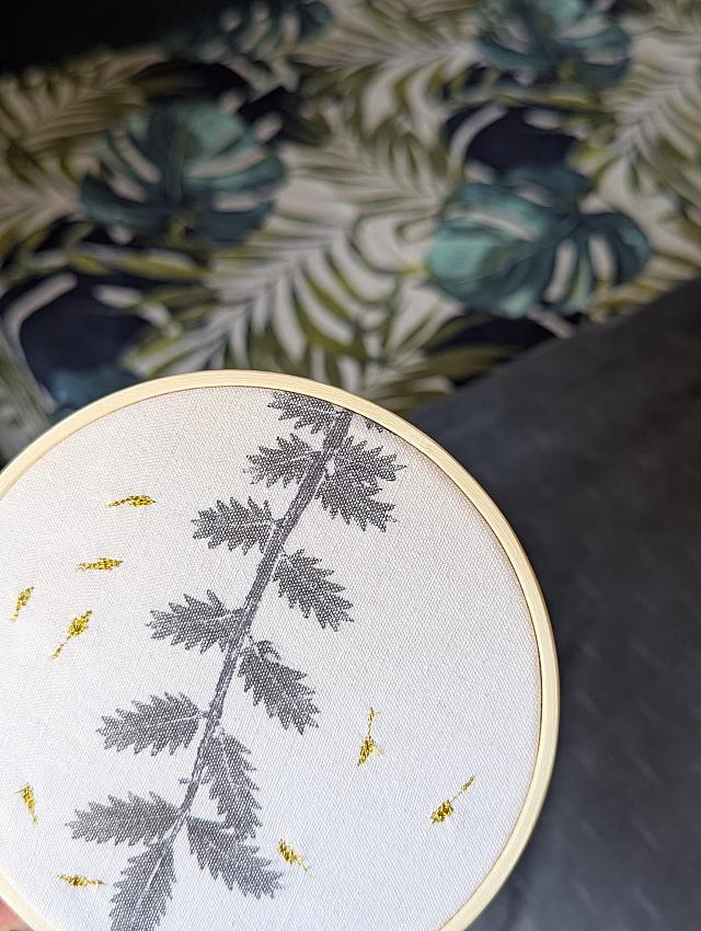 Stage Tataki-zome, Hapazome, plantes à tanins, teinture végétale, ADN Laine 71220 pressy sous dondin, en Bourgogne du Sud et à l'auberge Trip n'touille