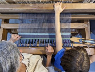 Atelier tissage en DUO adulte-enfant à parir de 6 ans à ADN Laine à Pressy Sous Dondin (71220) en Bourgogne du Sud